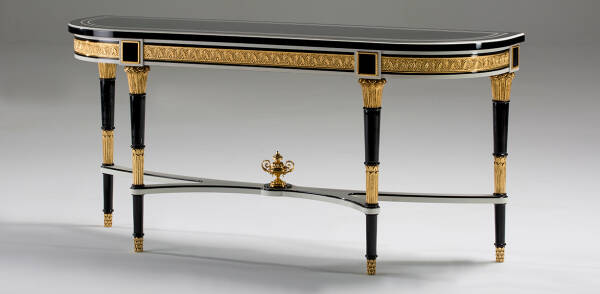 TM-85018 Console Table