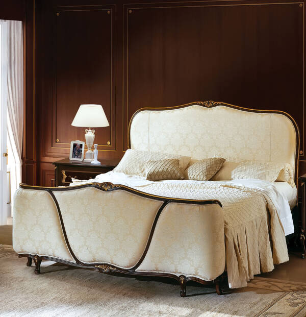 AC-11040-21 King Size Upholstered Bed