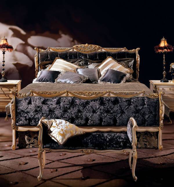AC-12300-21 King Size Upholstered Bed