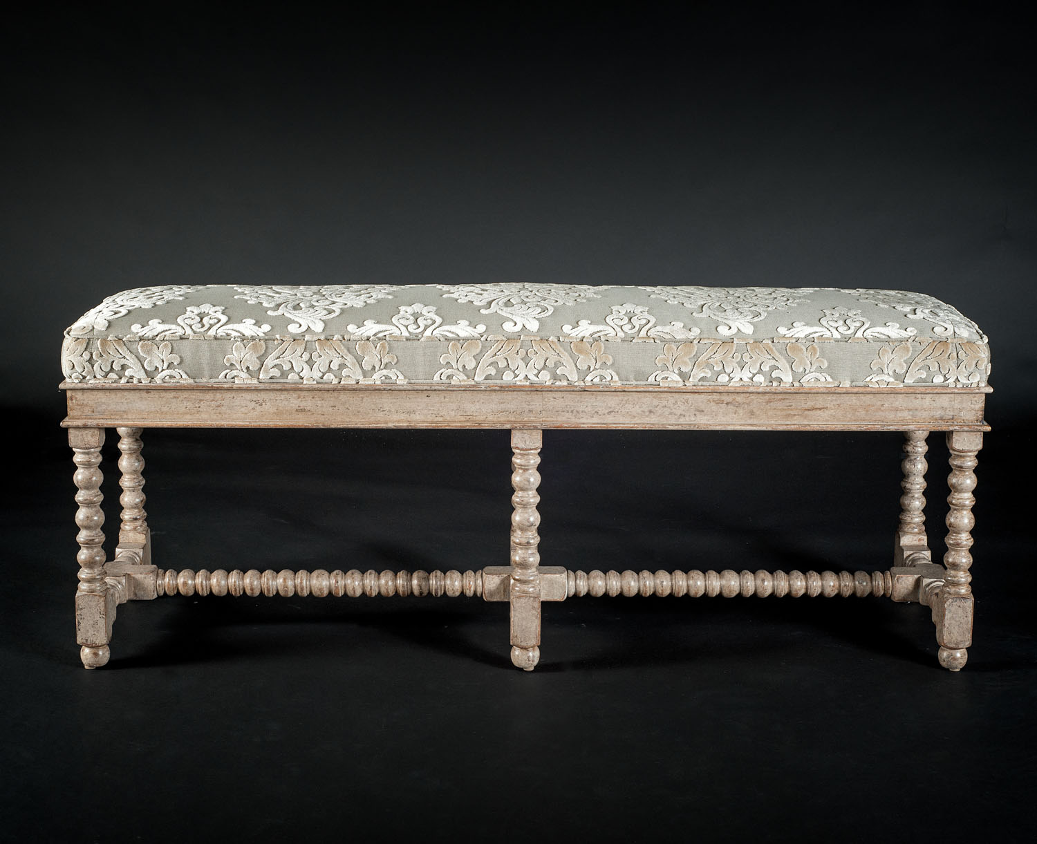 BAR-10 Bench - Image 1