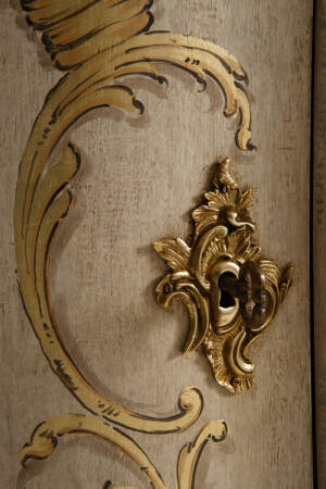 BAR-15 Credenza - Image 2