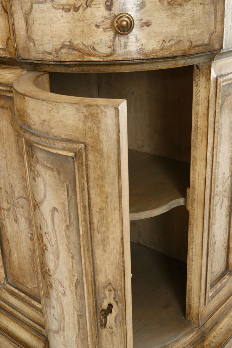 BAR-31 Credenza - Image 5