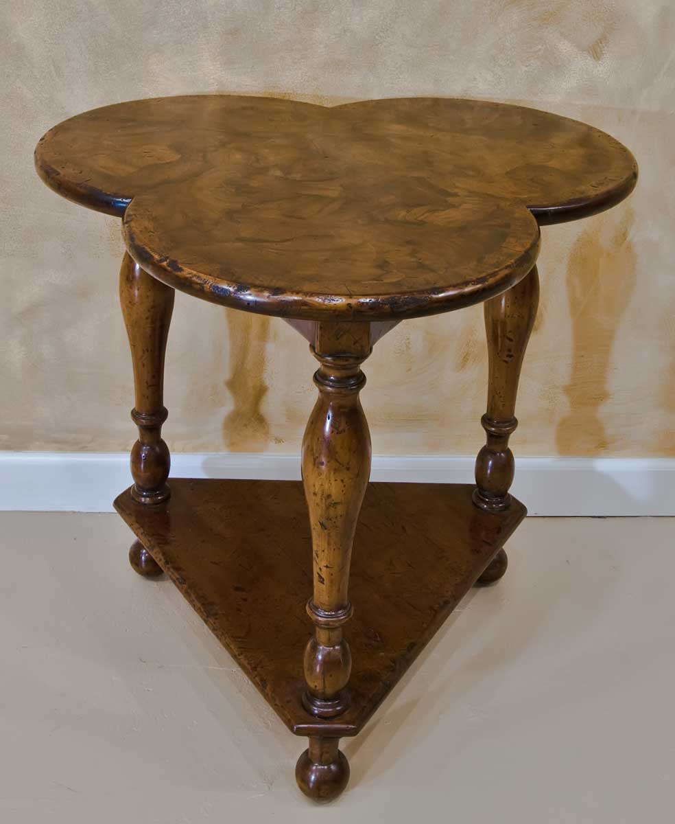 BIC-16 Surrey Clover Table - Image 1