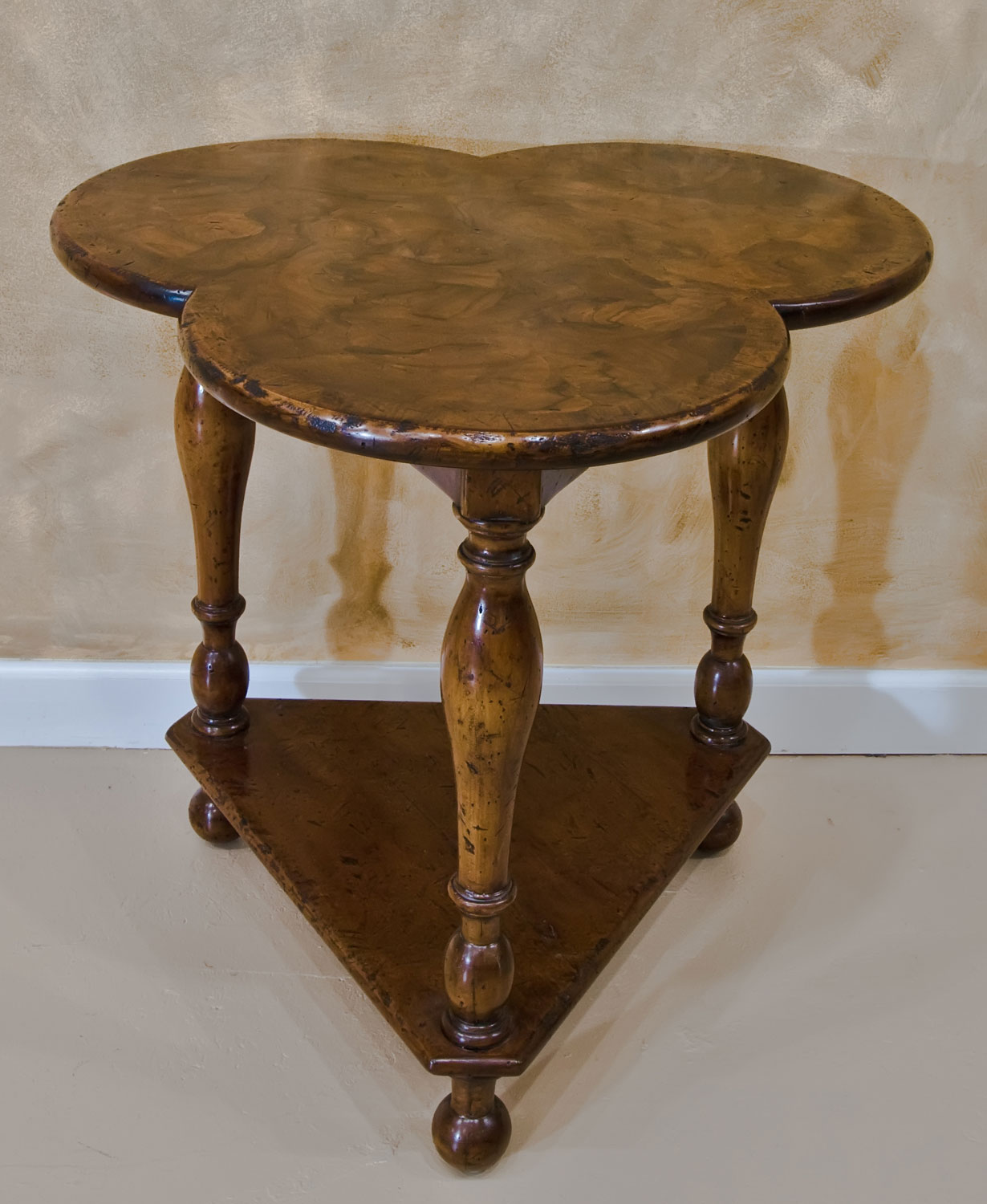 BIC-16-RED Surrey Clover Table - Image 2