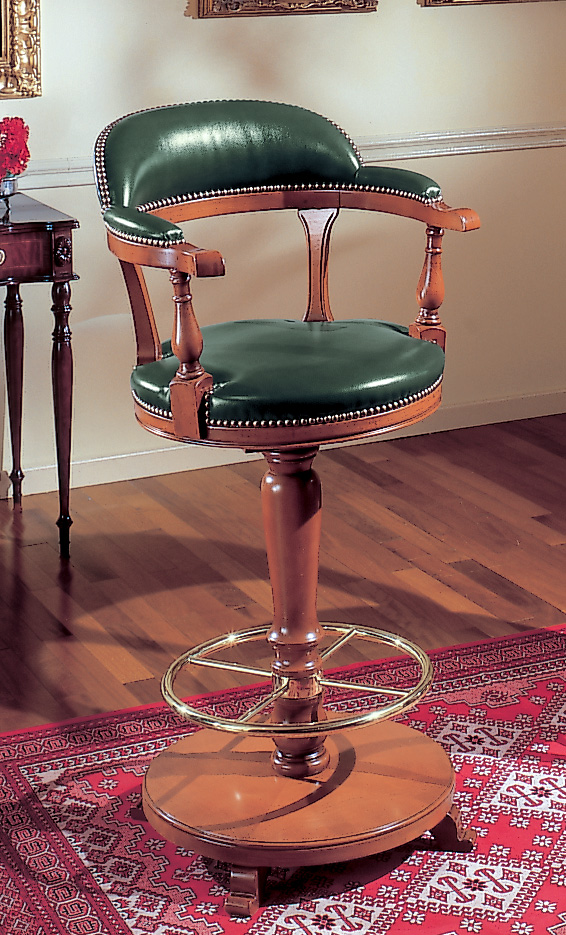 OR-227 Bar Stool