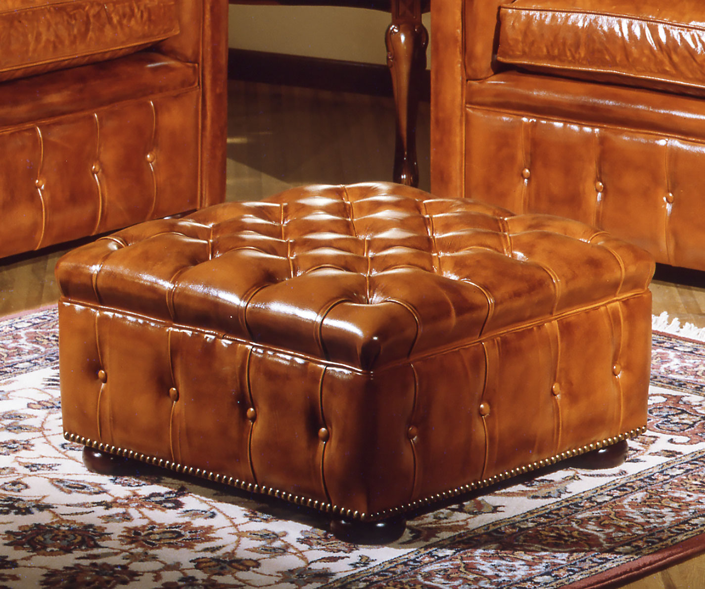 OR-238-O Transitional Tufted Leather Ottoman - Image 1