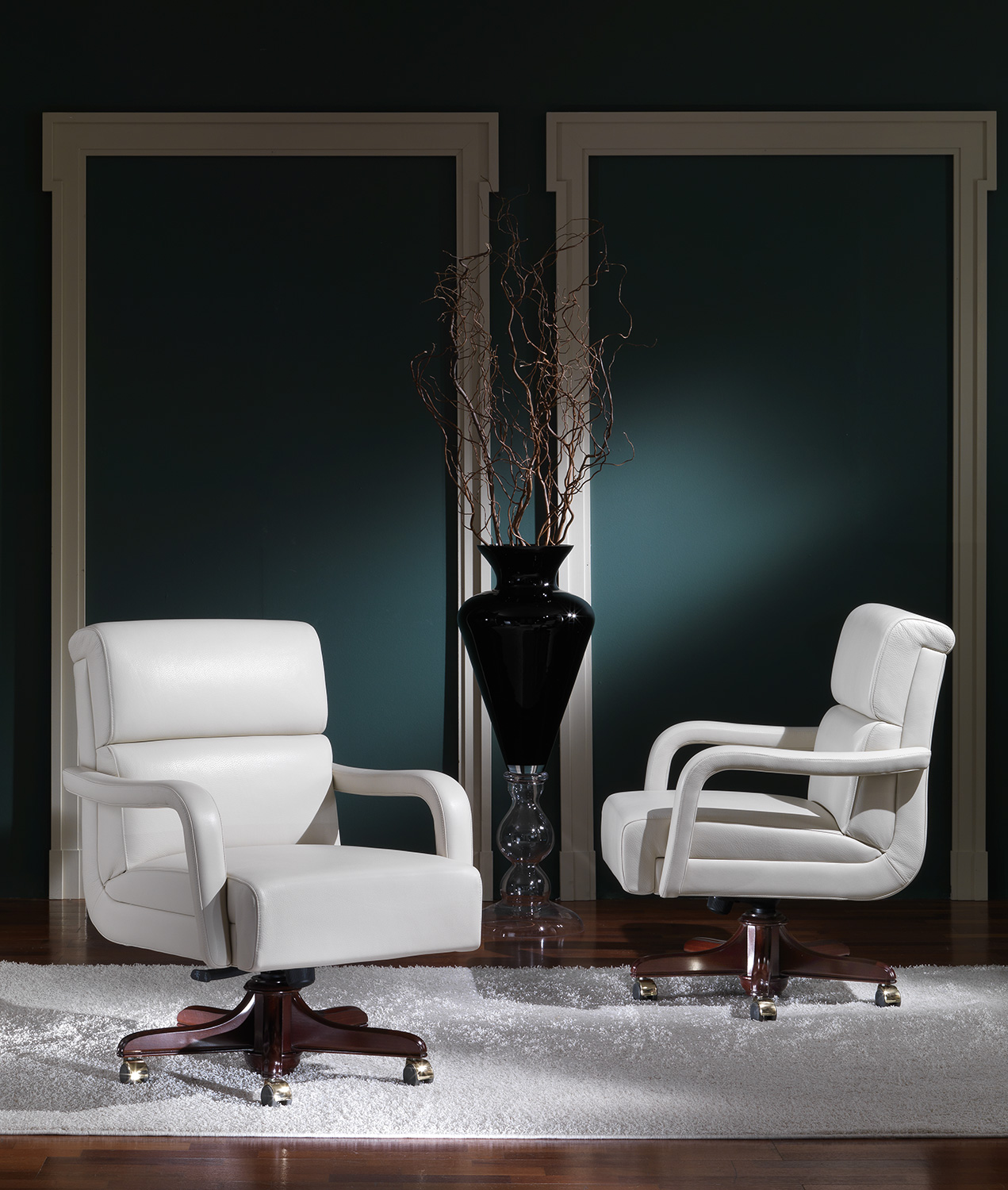 OR-125 Low Back Executive Chair - Image 1