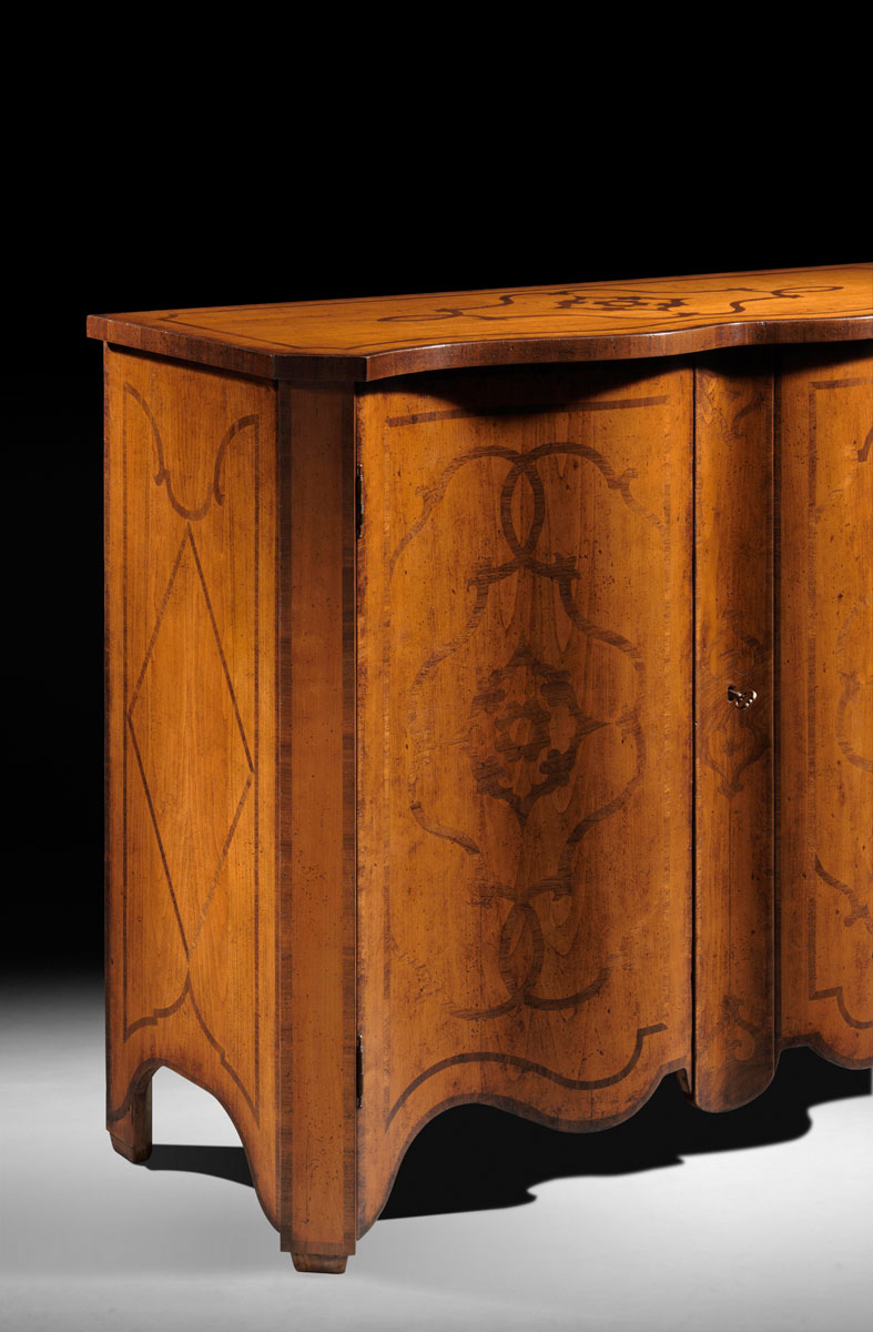 FM-645 Louis XIV Credenza - Image 4