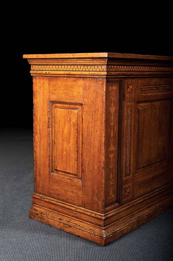 FM-450 Tuscany Sideboard