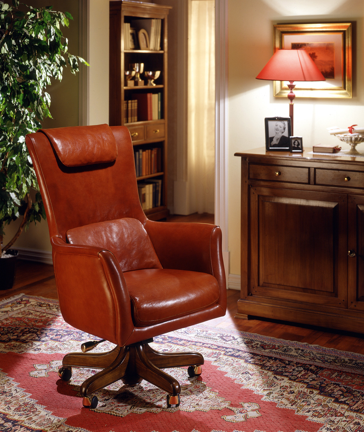 OR-111 High Back Executive Chair - Image 1