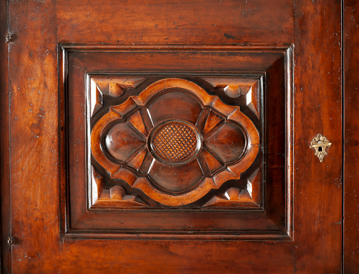 GM-11-57 Antique Sacristy - Image 4