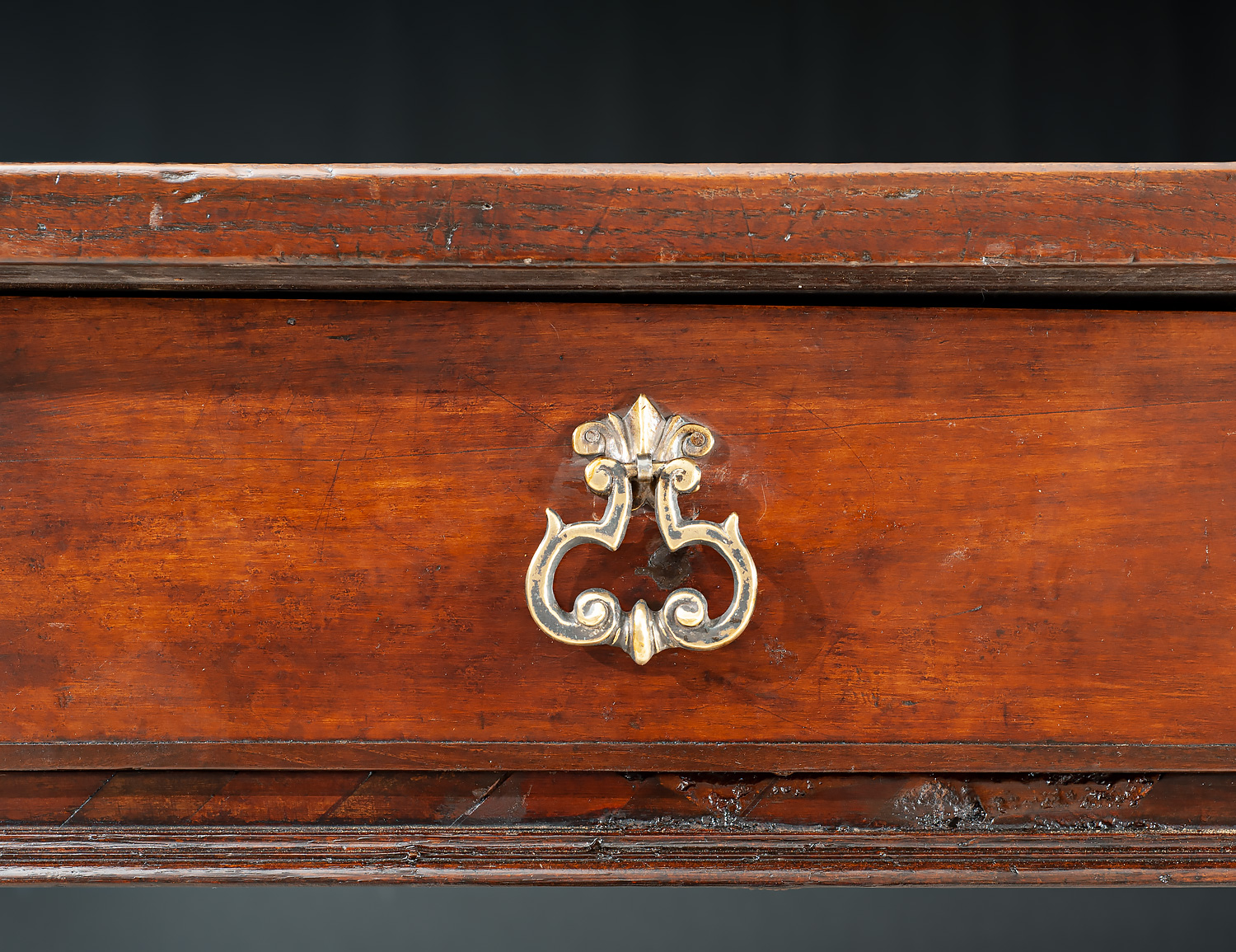 GM-11-57 Antique Sacristy - Image 5