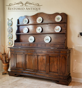 GM-18-01 Antique Italian Buffet