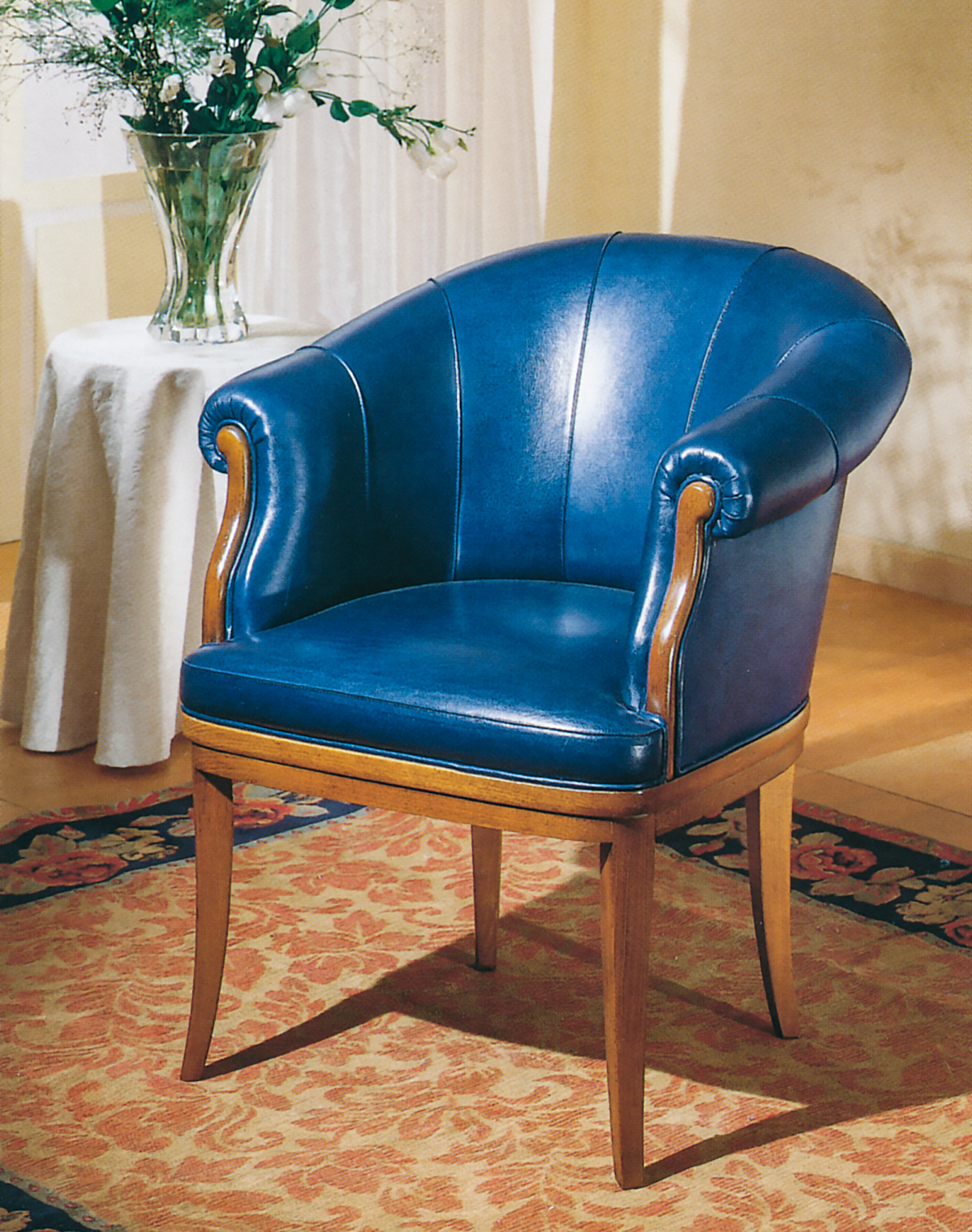 OR-121 Low Back Guest Chair - Image 1