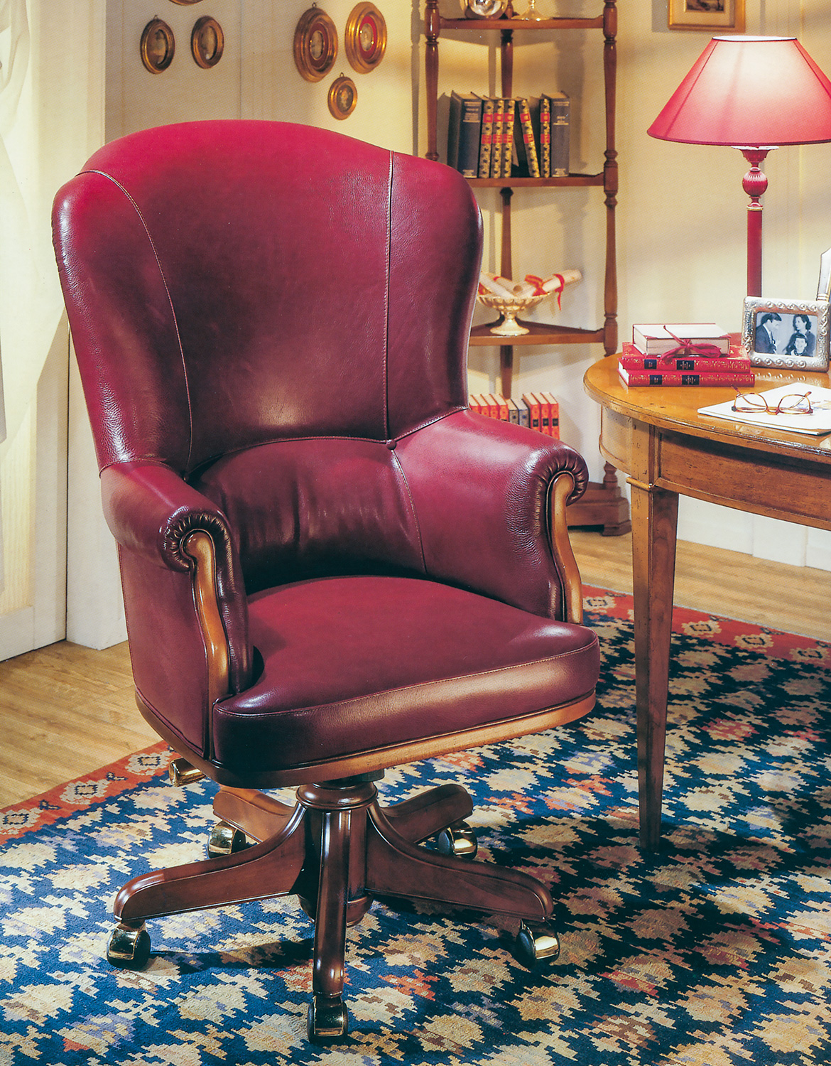 OR-119 High Back Executive Chair - Image 1