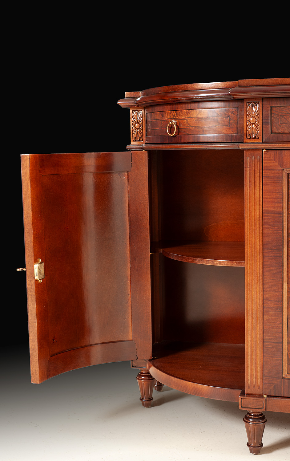 VG-2000 Classic Sideboard - Image 3