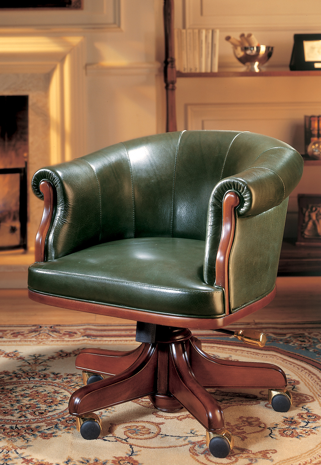 OR-120 Low Back Executive Chair - Image 1