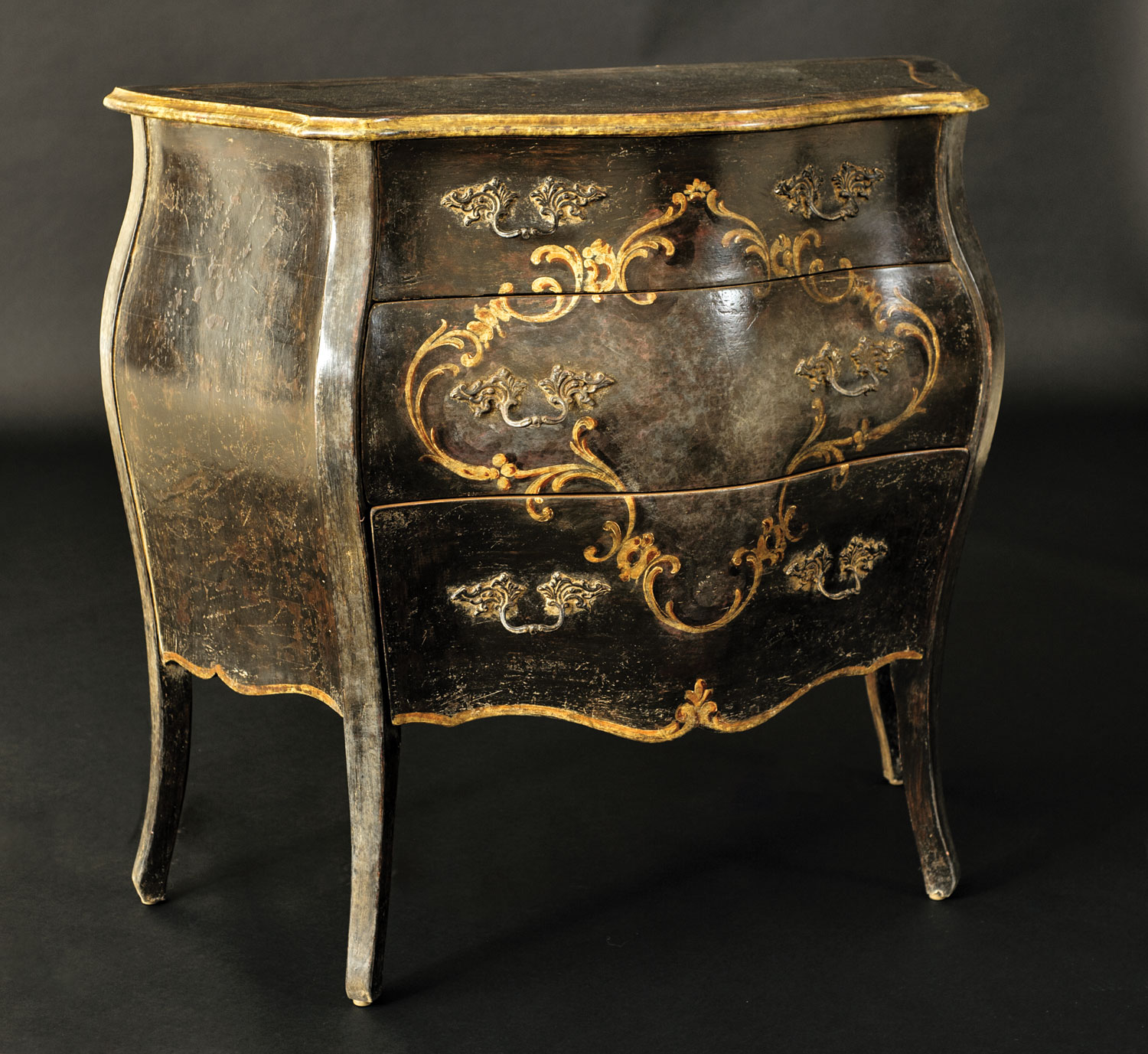 PM-1996 Bombay Chest - Image 1