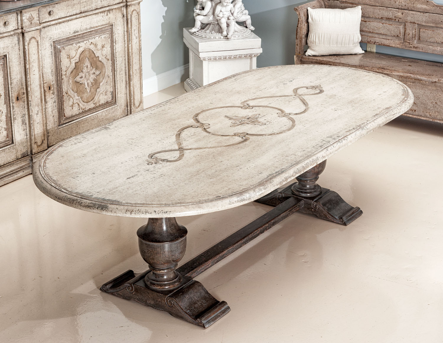 PM-4269 Oval Dining Table - Image 3
