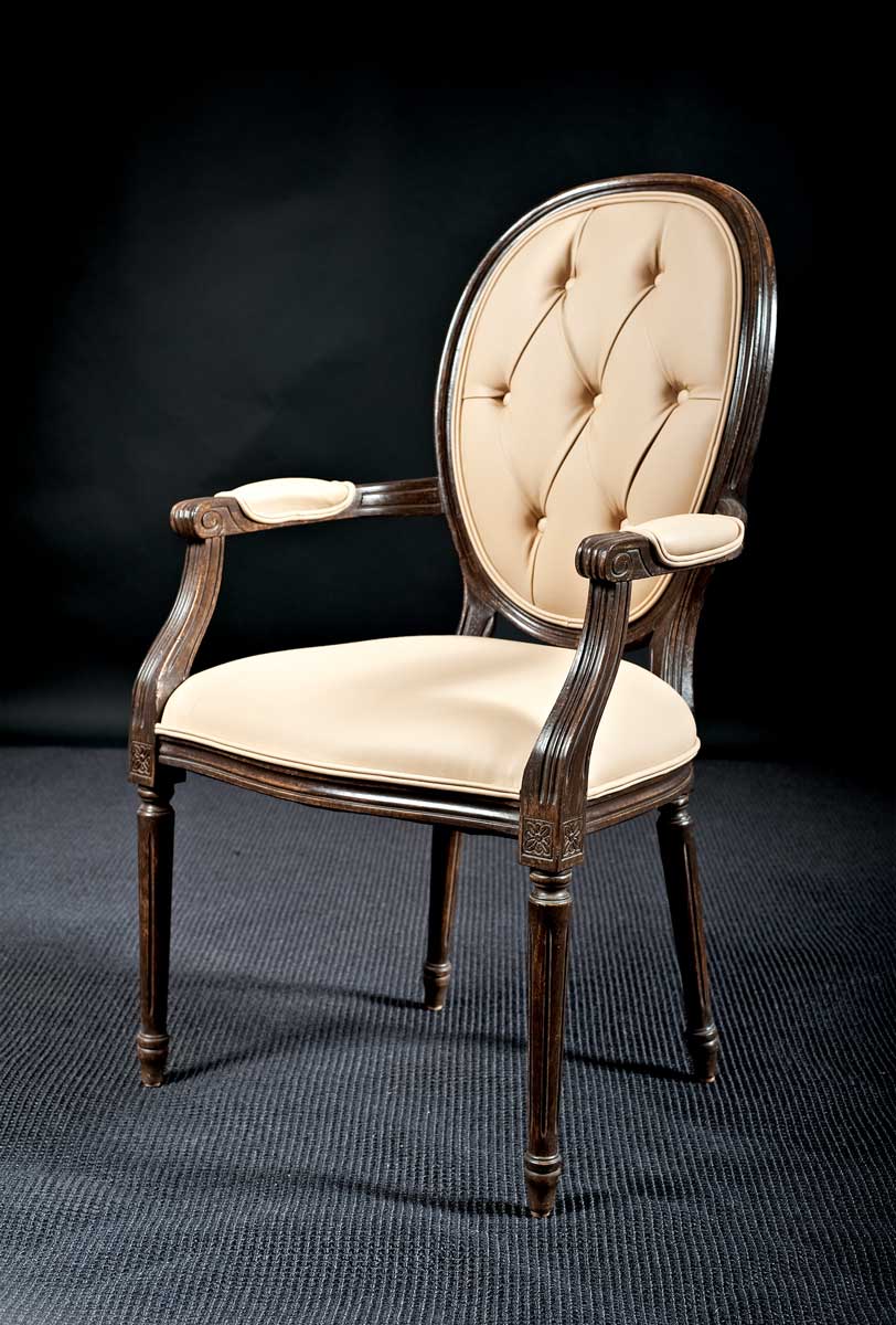 PM-4426 Arm Chair - Image 1