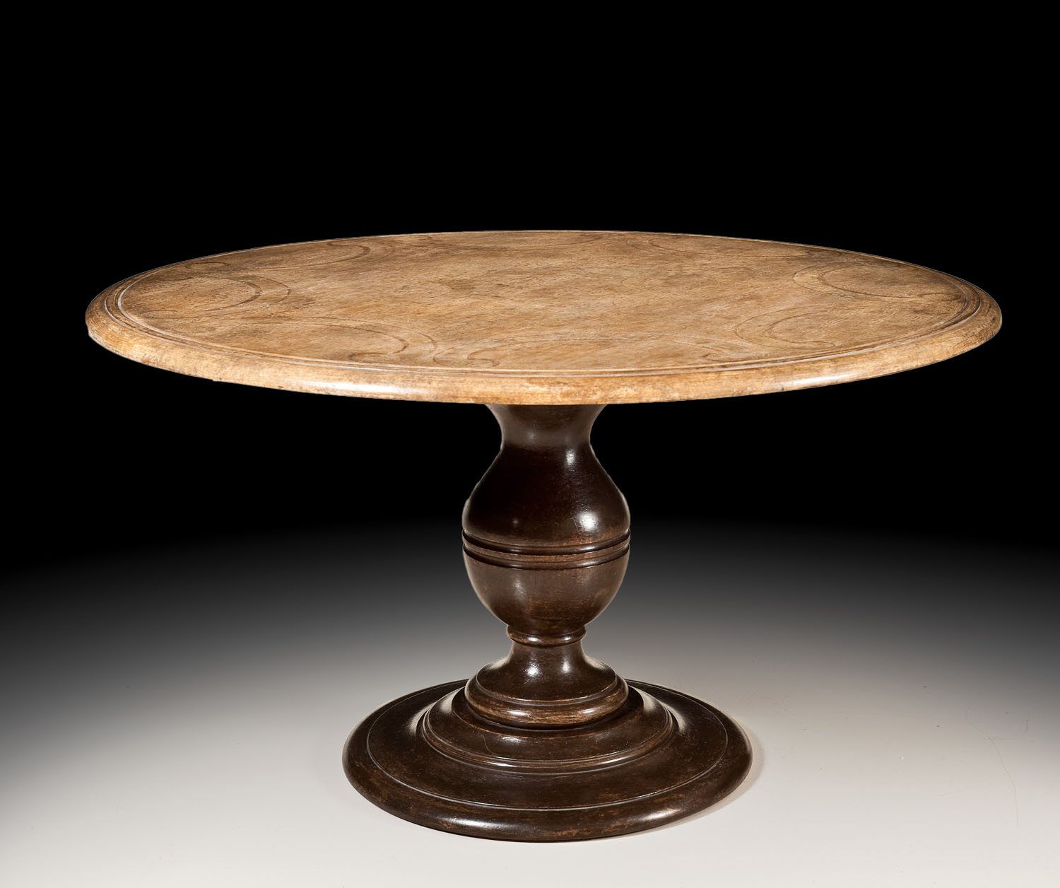 PM-4511 Round Table - Image 1