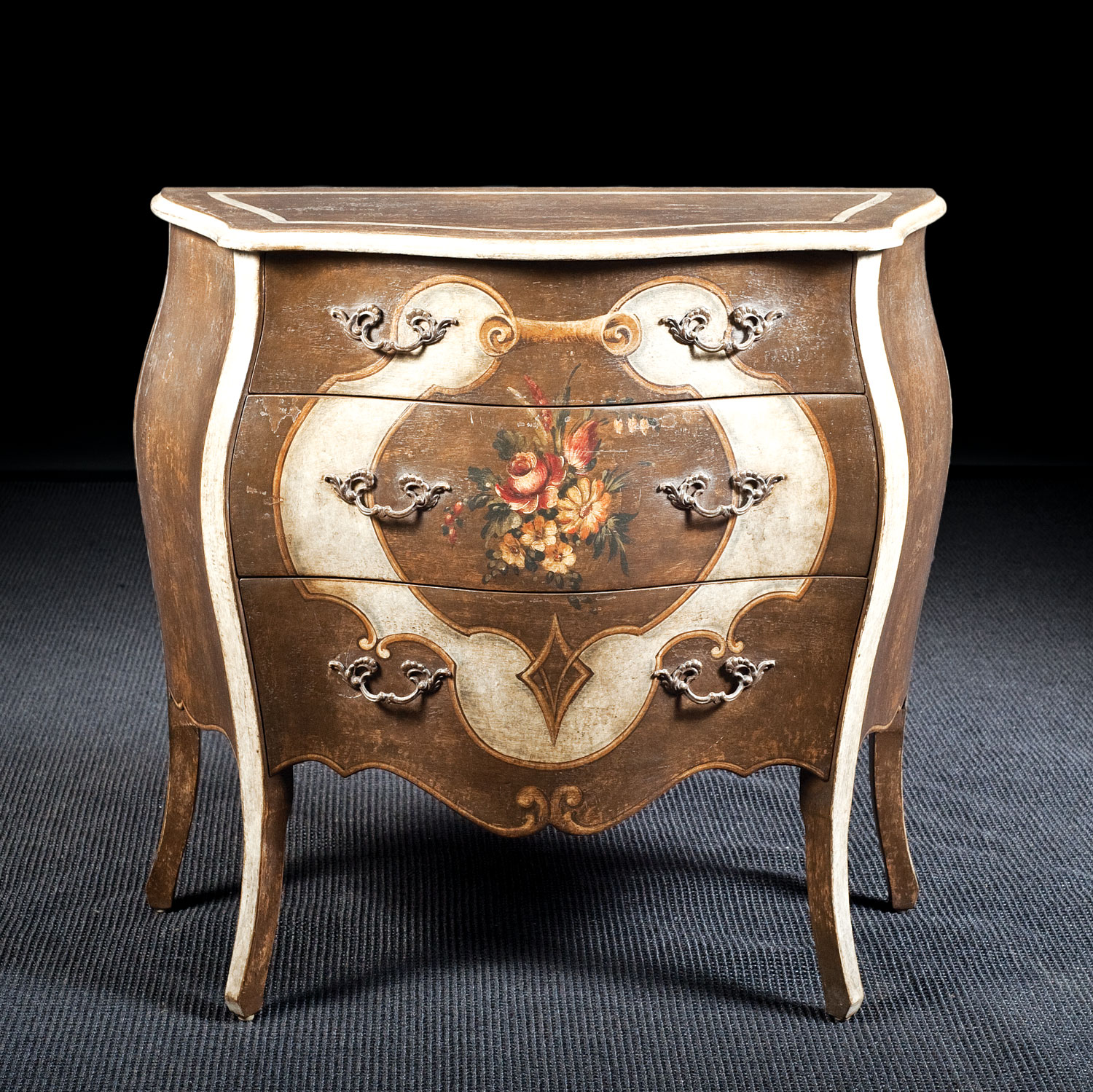 PM-1996-B Bombay Chest - Image 1