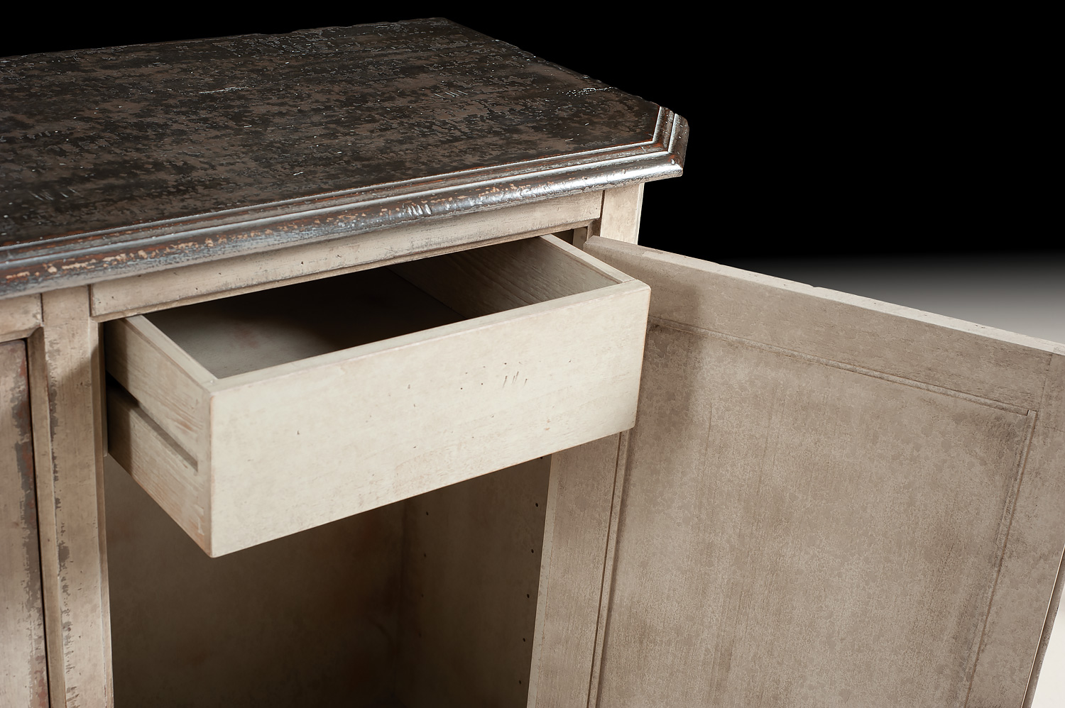 PM-4979 Sideboard - Image 3