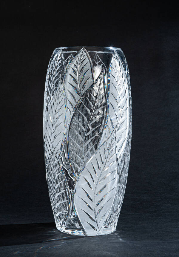 CEV-110099TR Clear Satin Crystal Vase