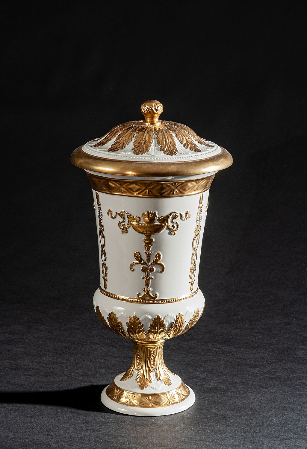 PV-0003541-402 Imperial Potiche - Image 1