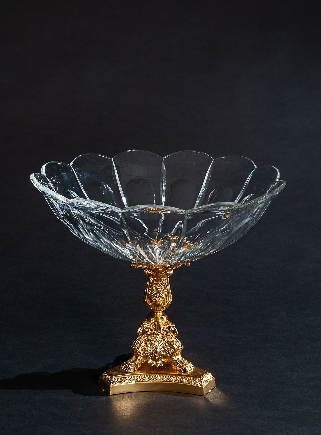 V-1268 Crystal Pagani Round Jardiniere - Image 1