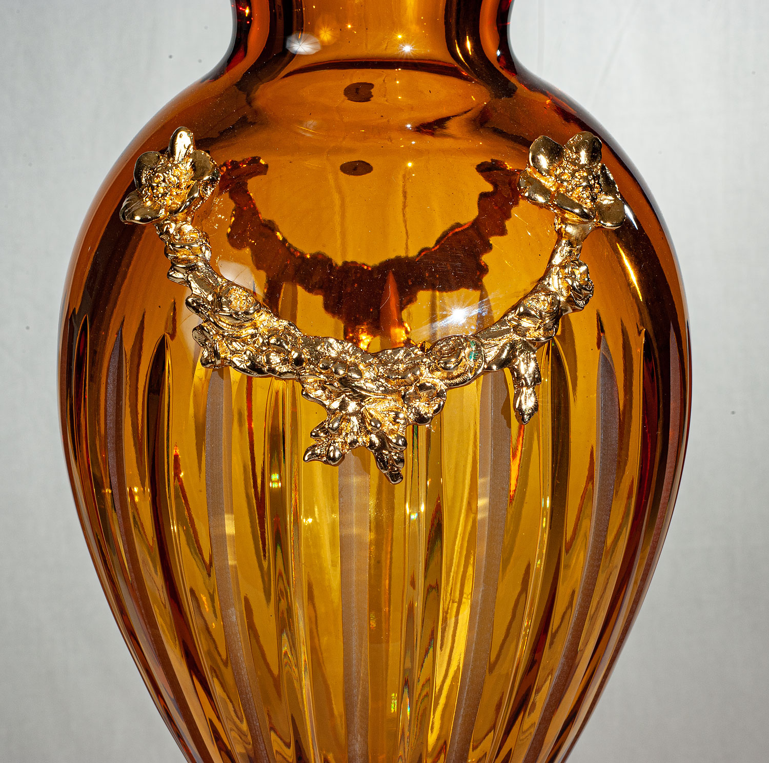 V-1284 Vase Amber Crystal - Image 2