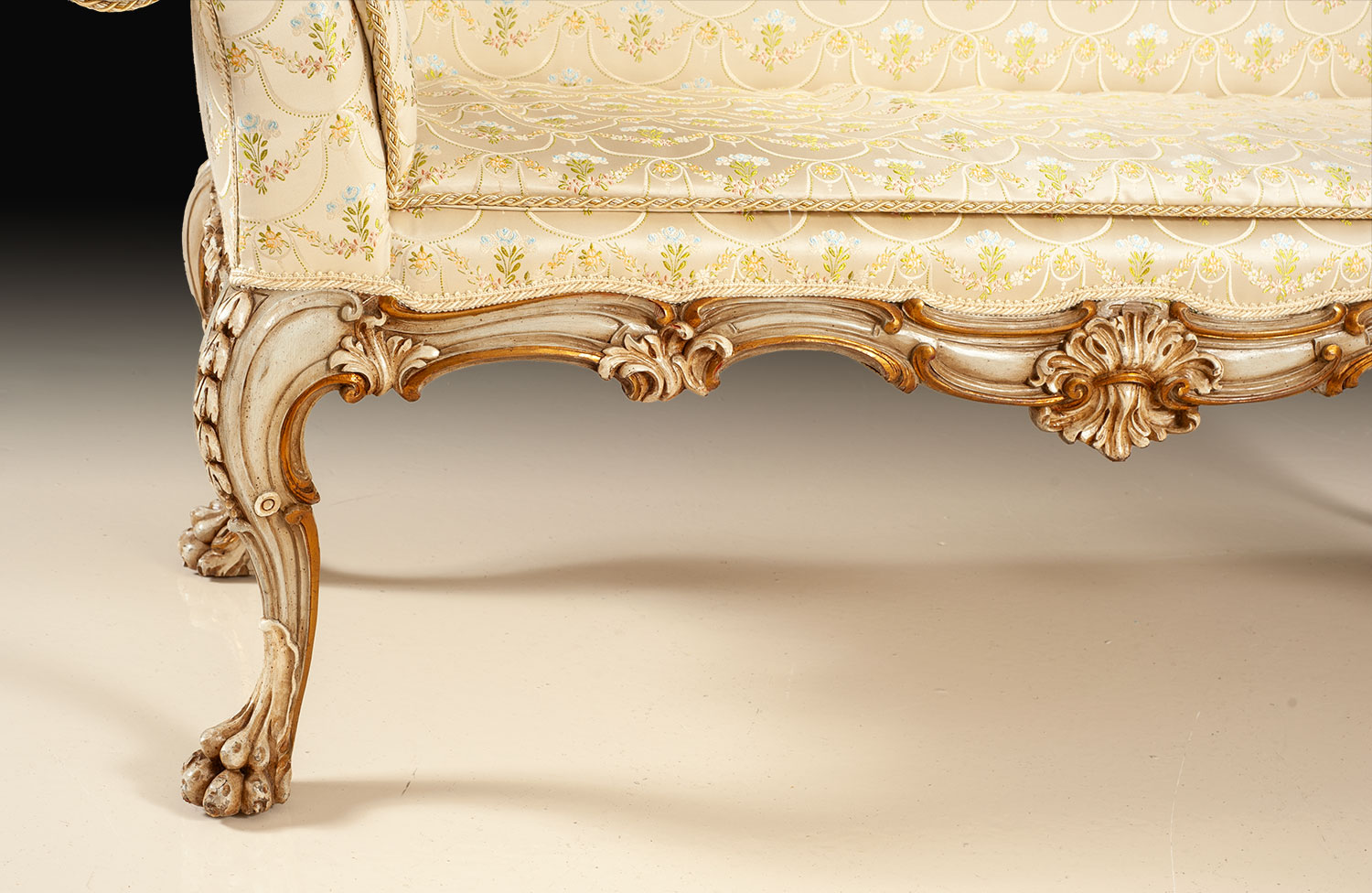 GL-DM-13 Antique painted Italian bench - Image 6