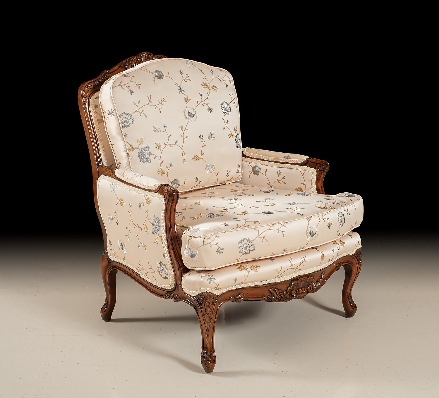 AF-D243 Bergere Lounge Chair - Image 1