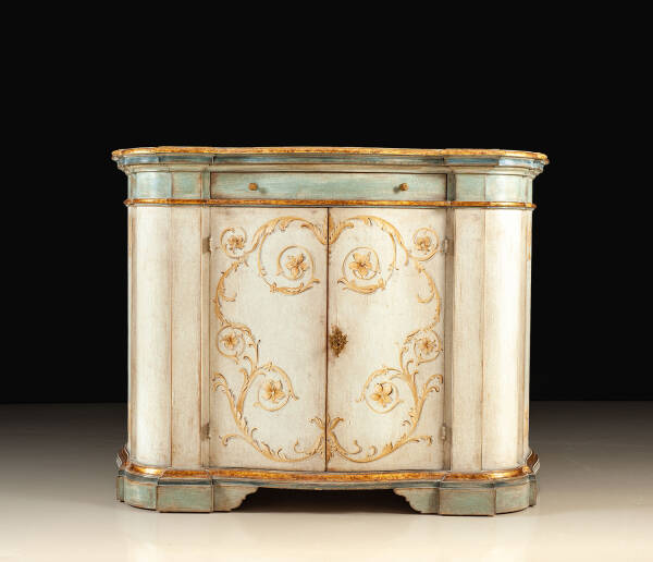 BAR-110 Hand-painted credenza with gold leaf
