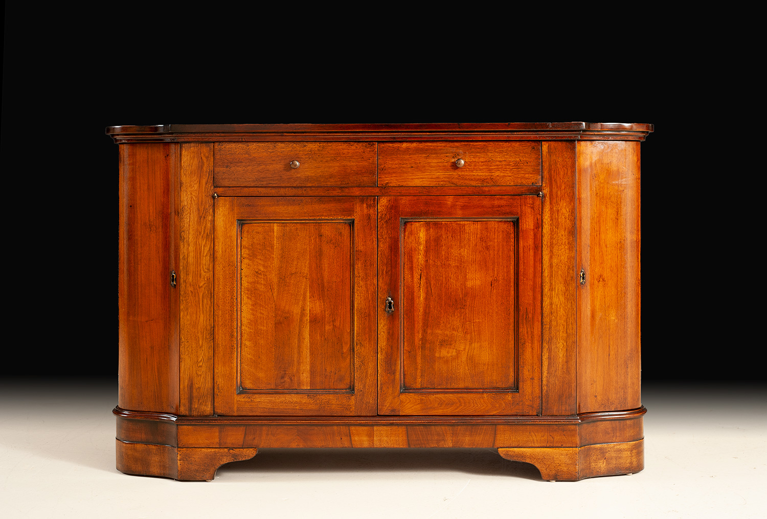 BM-10 Classic Italian Sideboard - Image 2