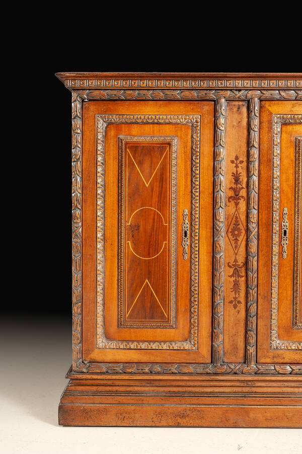 BM-833-C Two-Door Credenza