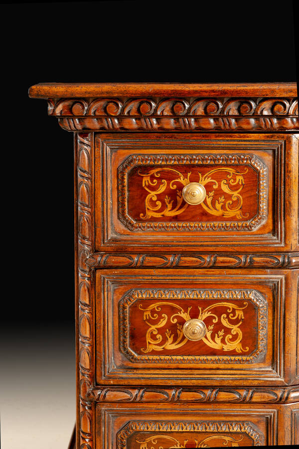 BM-861 Chest