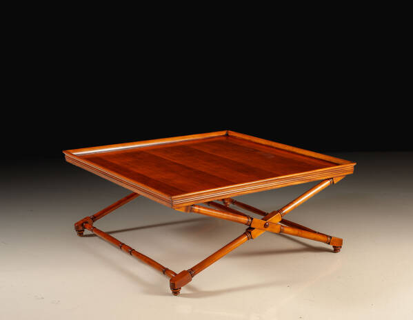 VM-605 Coffee Table