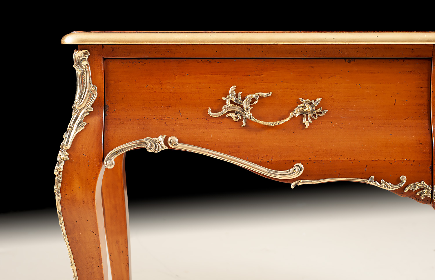 GN-6C French Console - Image 3