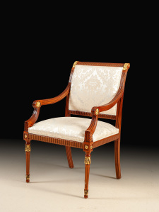 MN-1081-C Arm Chair