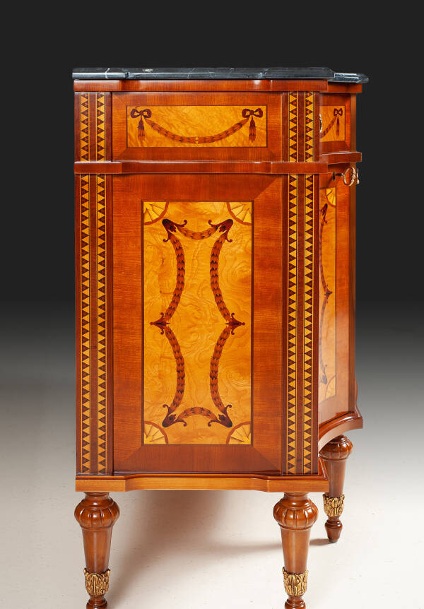 MN-143 English Sideboard