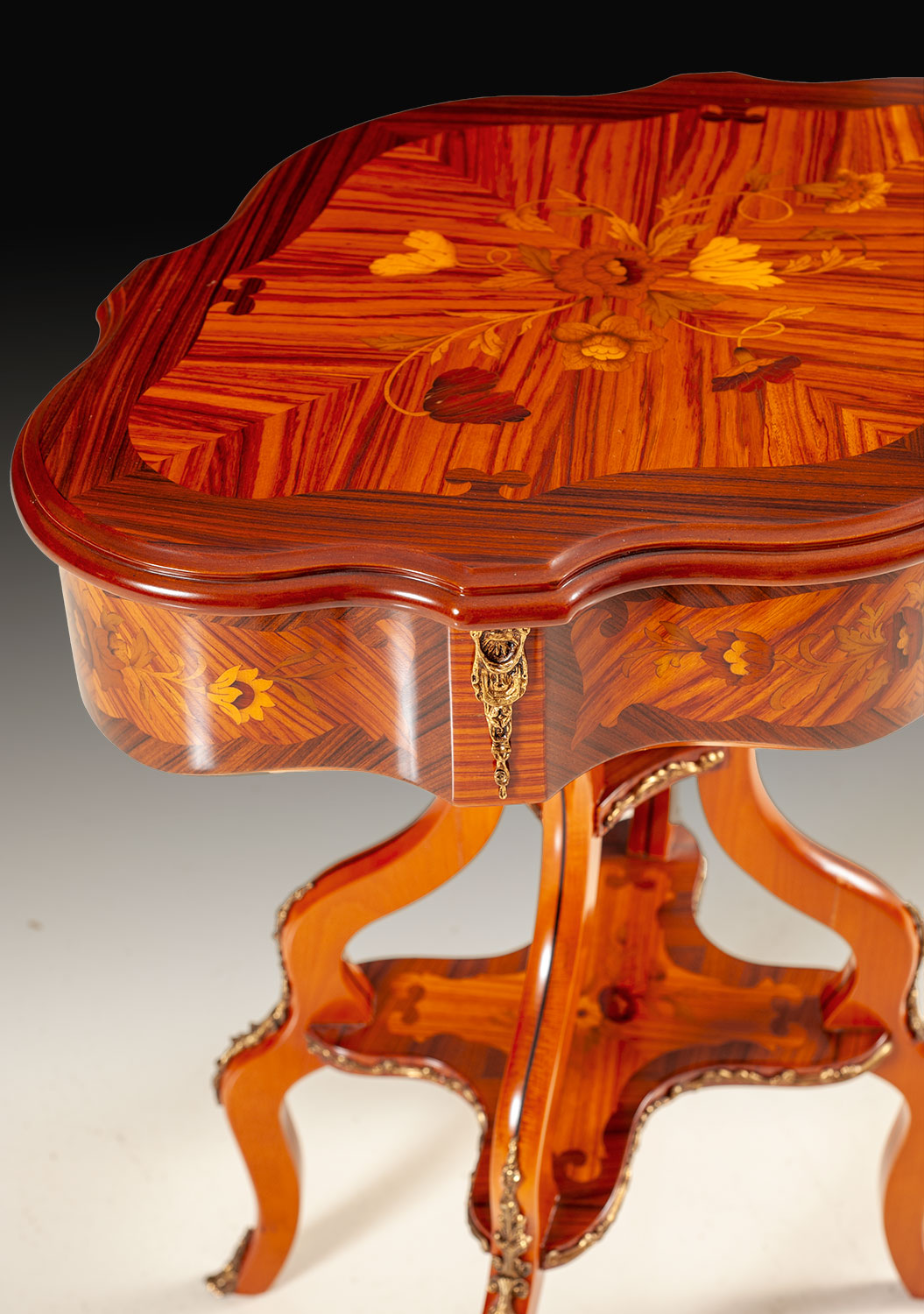 MN-336 Inlaid rosewood chairside table - Image 2