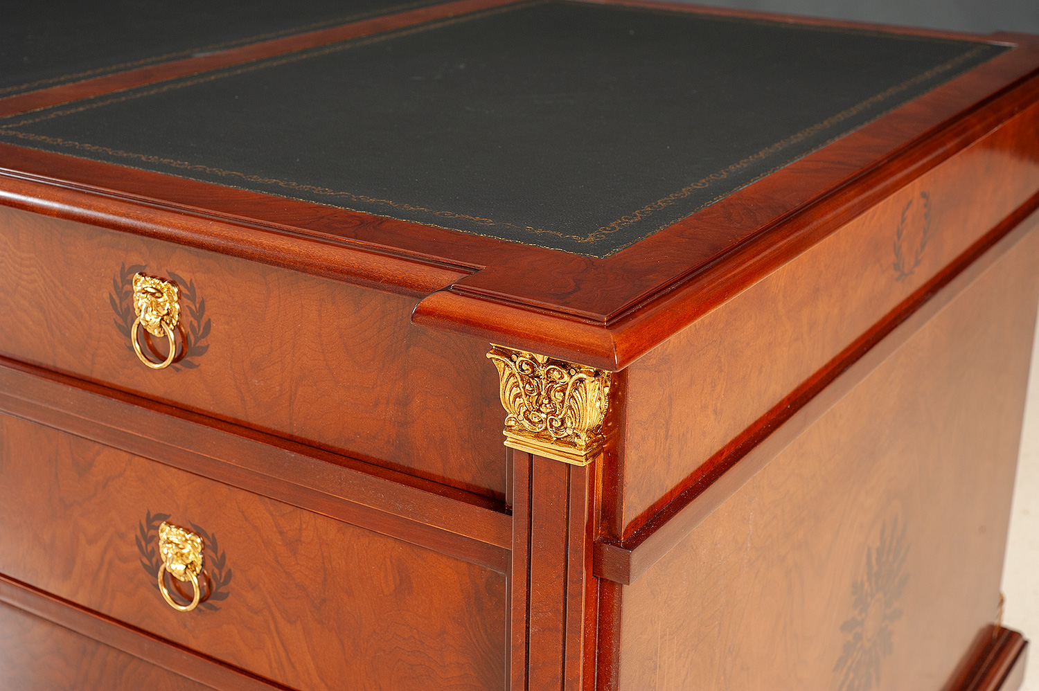 MN-537 Executive Desk - Image 3