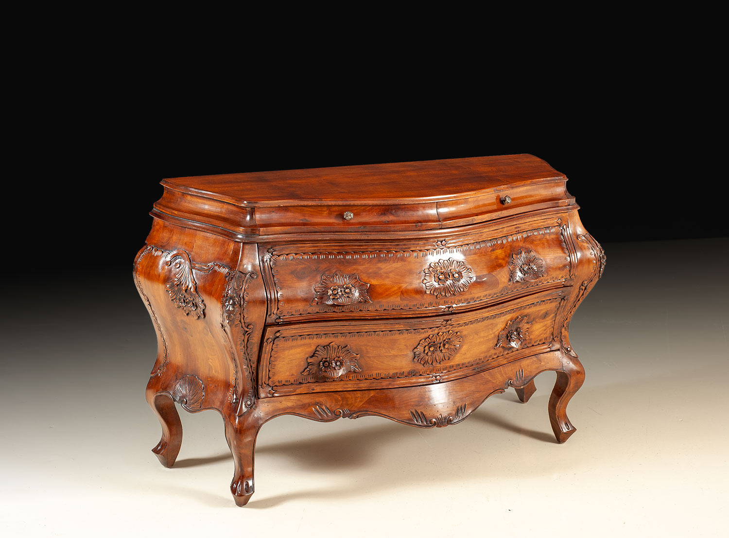 PM-233 Restored Italian Bombay chest - Image 1
