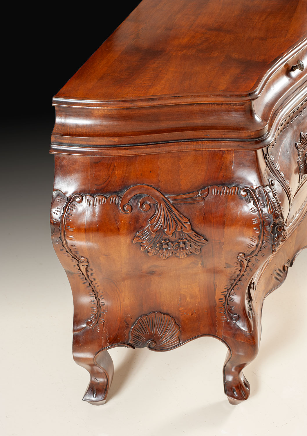 PM-233 Restored Italian Bombay chest - Image 4